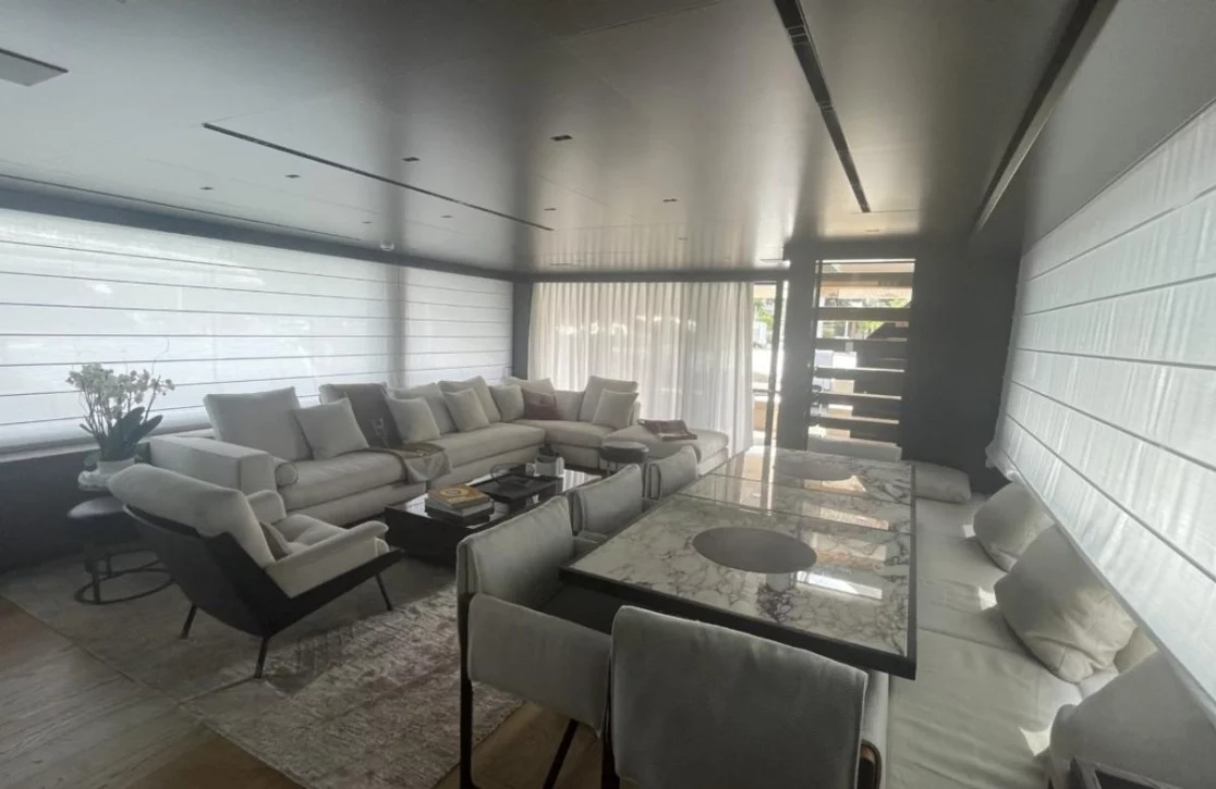 An image of Pause yacht