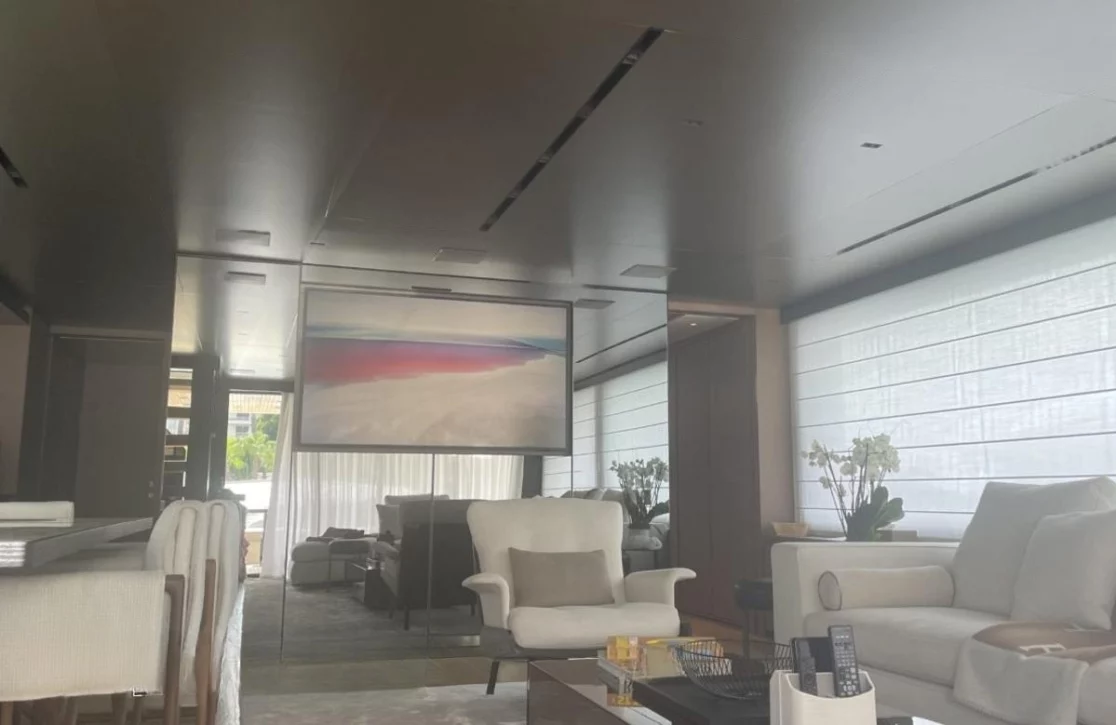 An image of Pause yacht