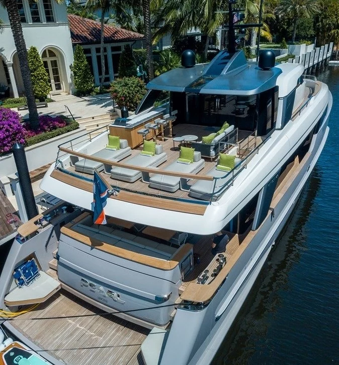 An image of Pearl yacht