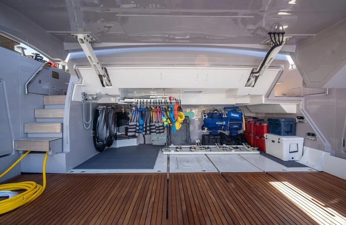 An image of Pearl yacht