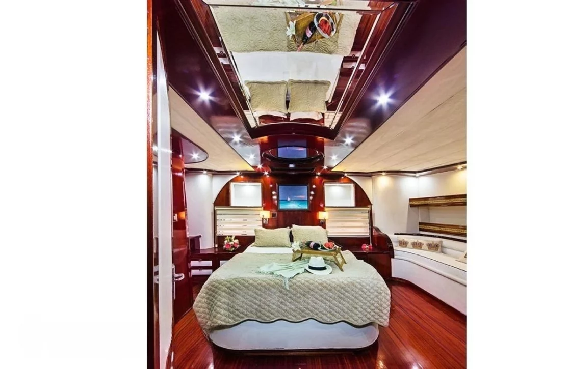 An image of Perla Del Mar II yacht