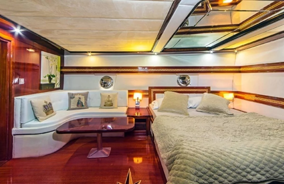 An image of Perla Del Mar II yacht