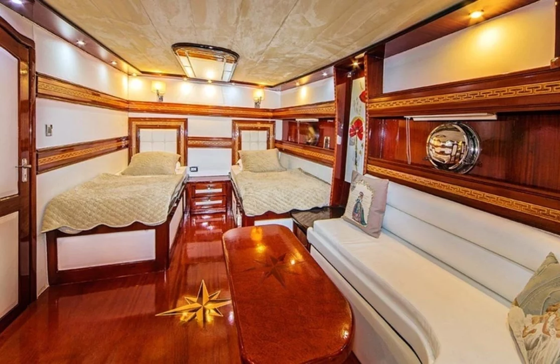 An image of Perla Del Mar II yacht