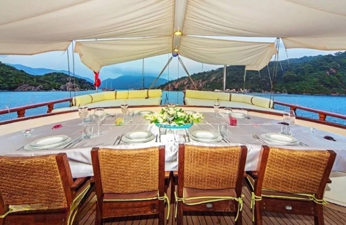 An image of Perla Del Mar II yacht