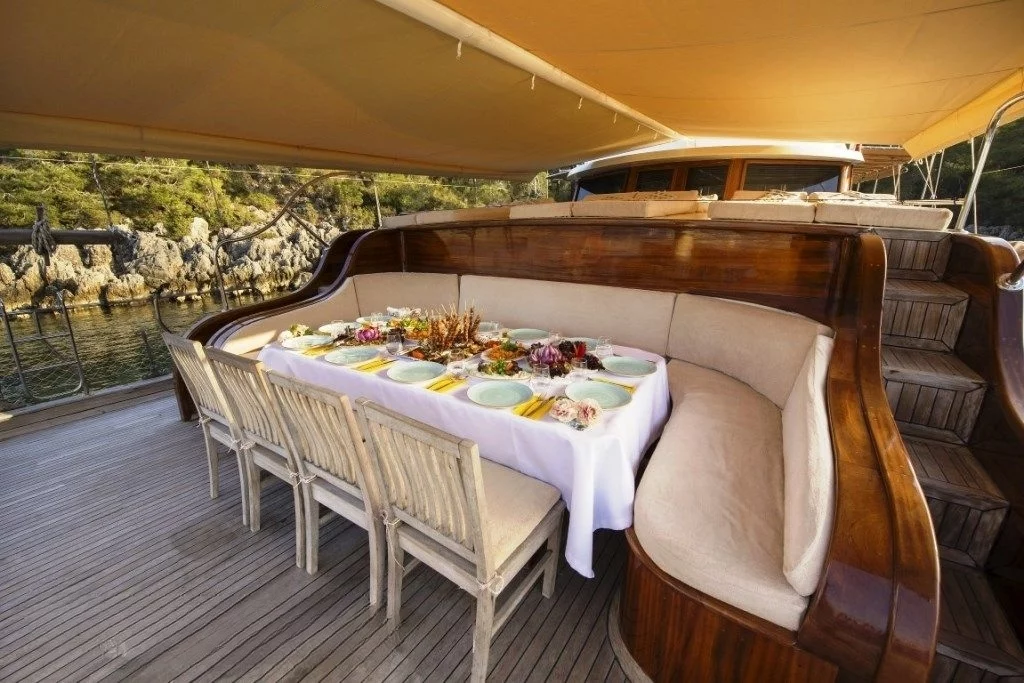 An image of Pina yacht