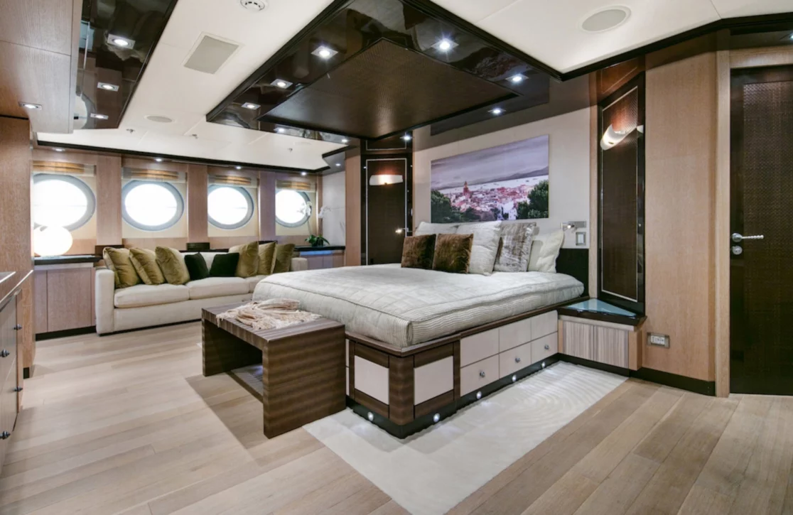 An image of Silver Wave yacht