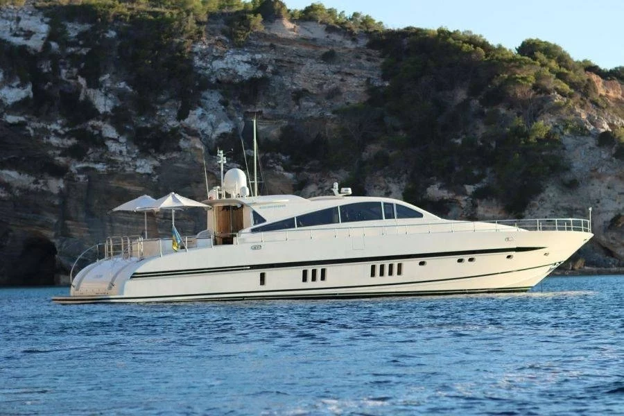 An image of Pure yacht
