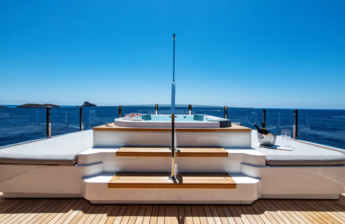 An image of Paloma yacht