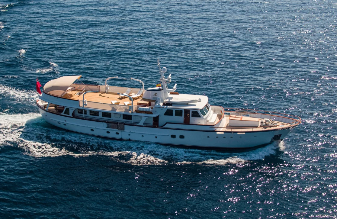 An image of Heavenly Daze yacht
