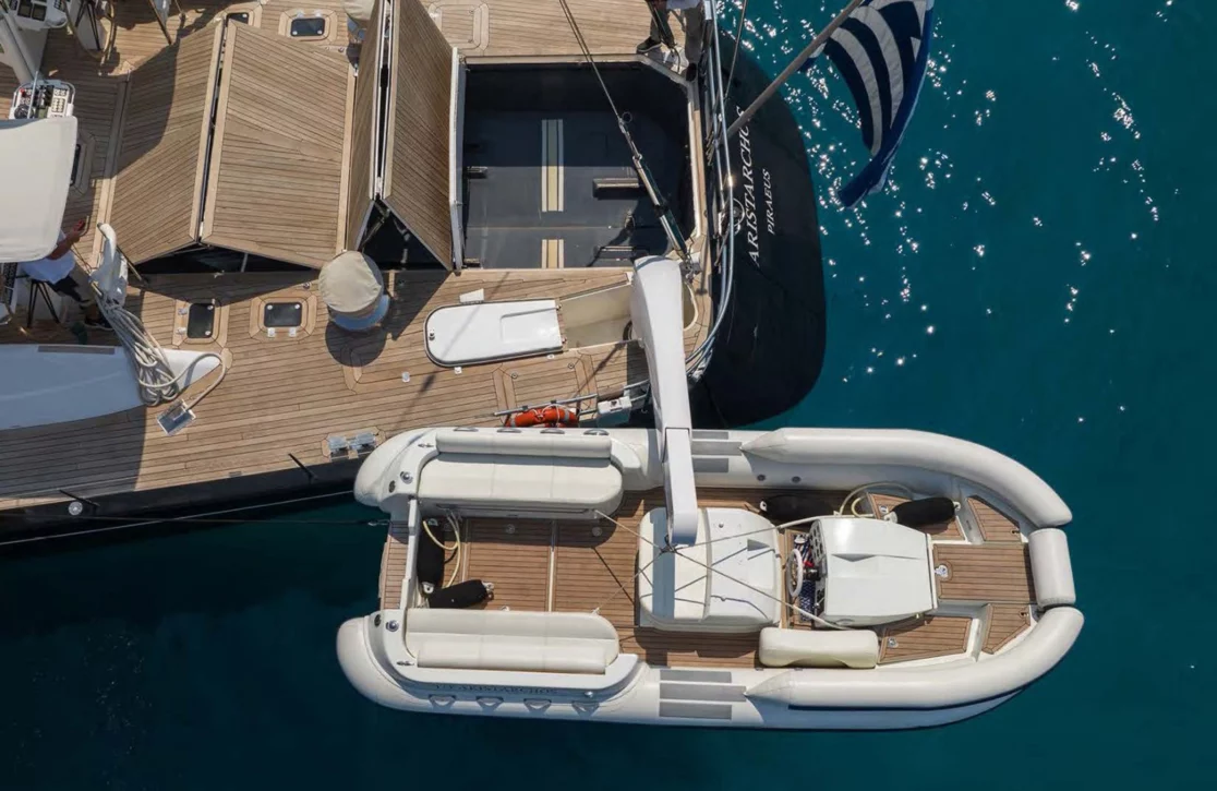 An image of Aristarchos yacht