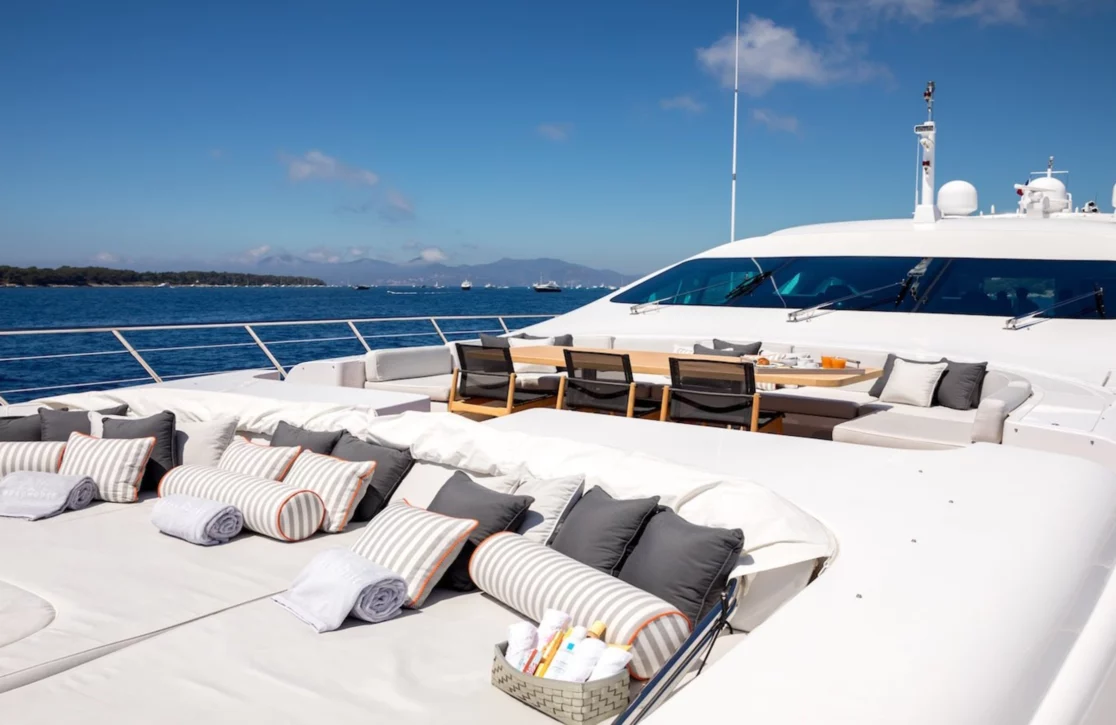 An image of Beachouse yacht