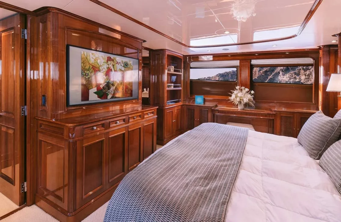 An image of Oak yacht