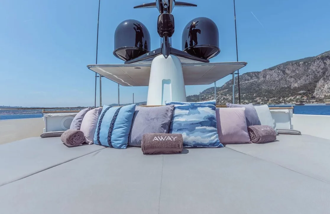 An image of Away yacht