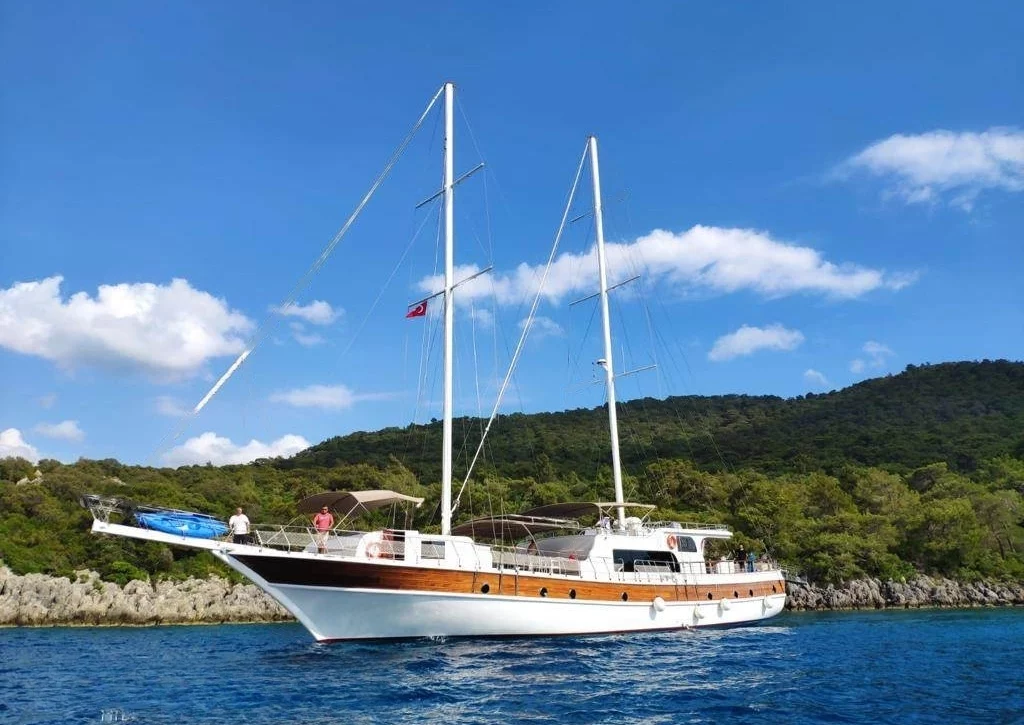 An image of Queen Of Rtt yacht