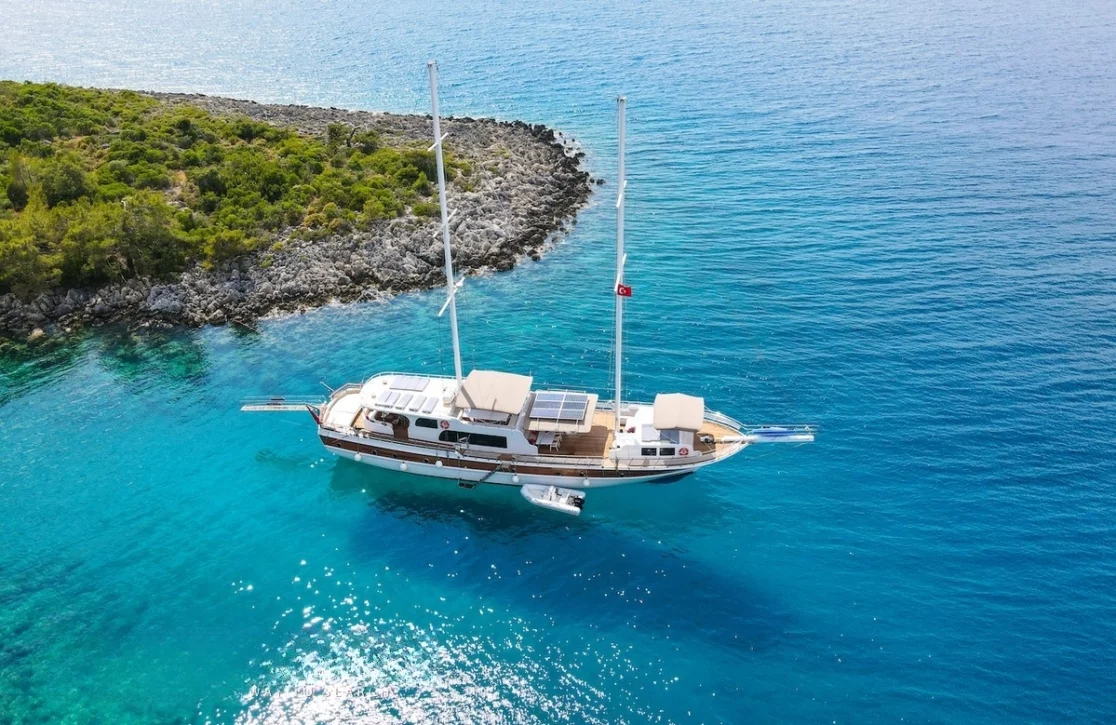 An image of Queen Of Rtt yacht