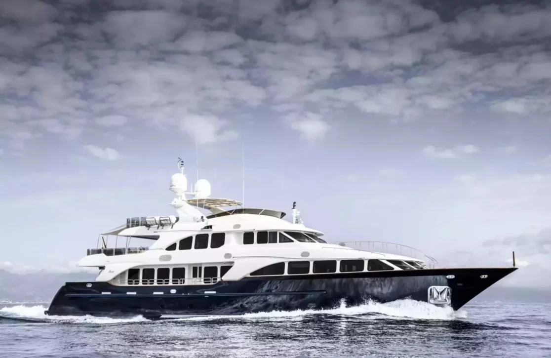 An image of Soho yacht