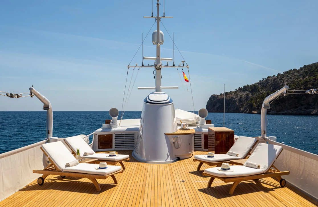 An image of Heavenly Daze yacht