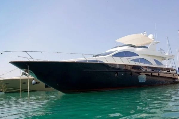 An image of Rat Bat Blue yacht