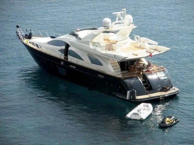 An image of Rat Bat Blue yacht