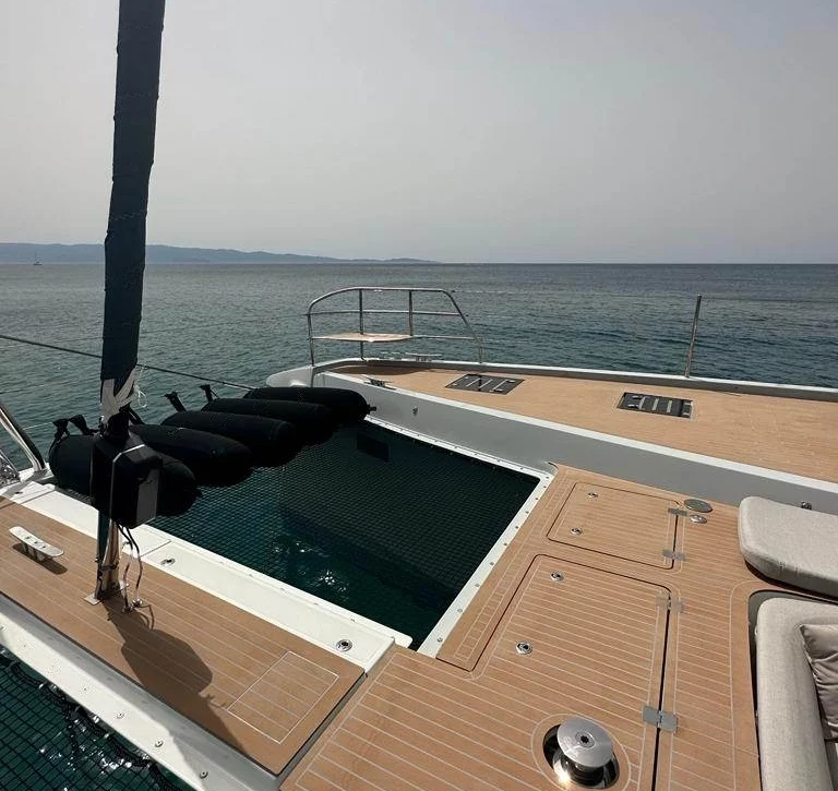 An image of Reve Bleu yacht