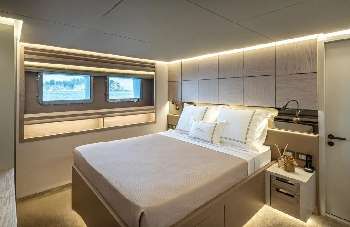 An image of Rockit yacht
