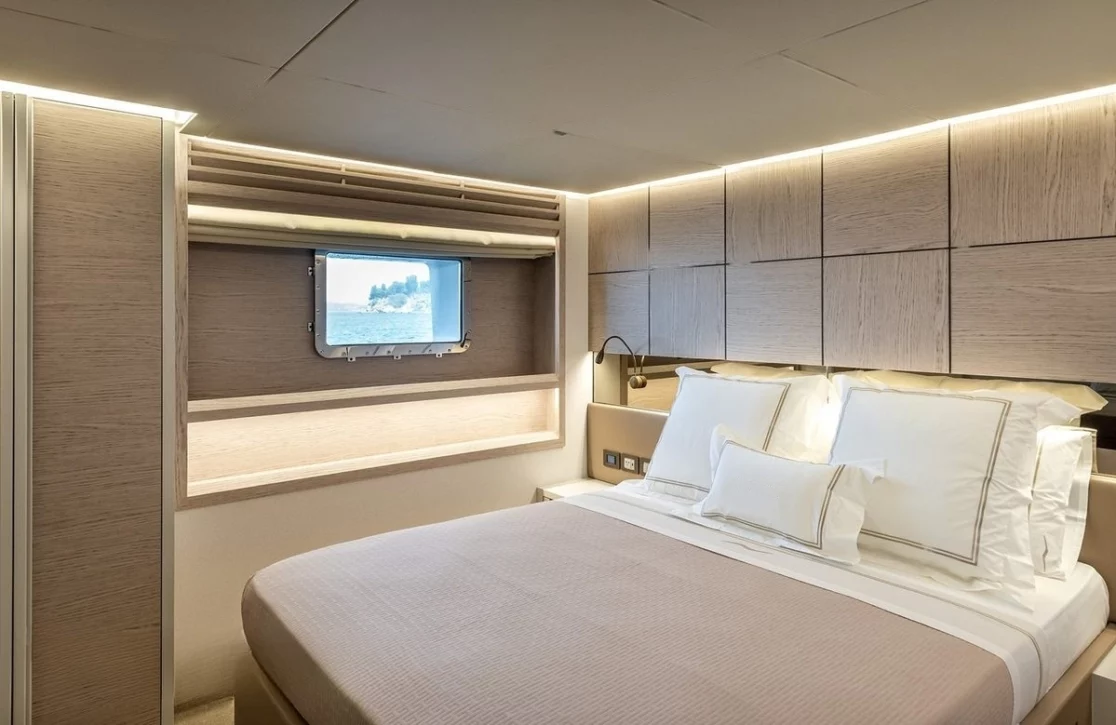 An image of Rockit yacht