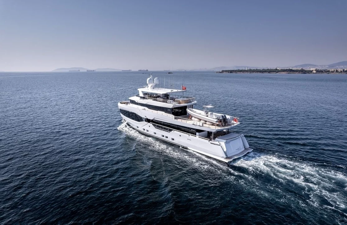 An image of Rockit yacht
