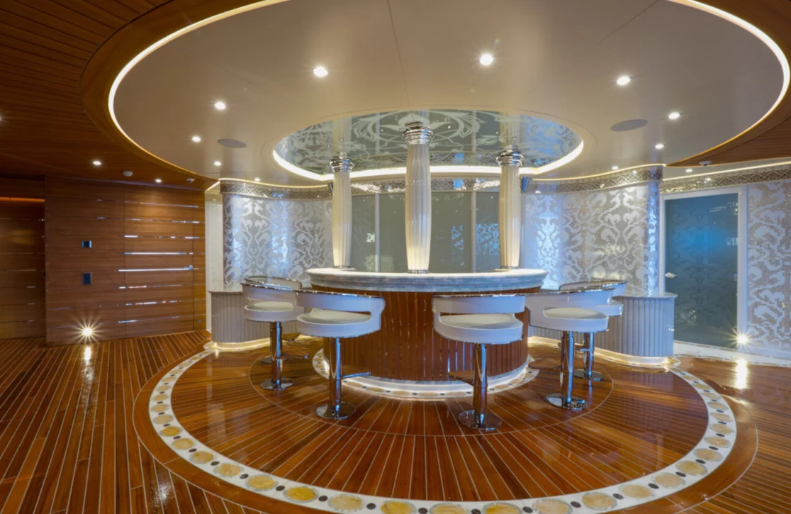 An image of Elements yacht