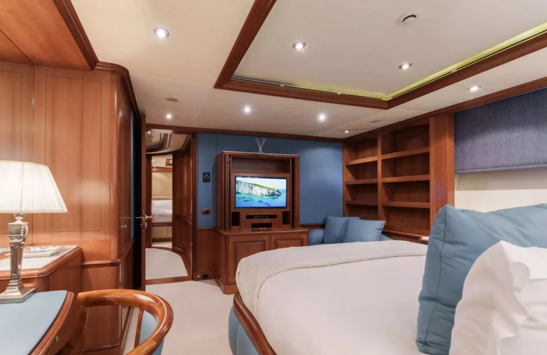An image of Jo I yacht