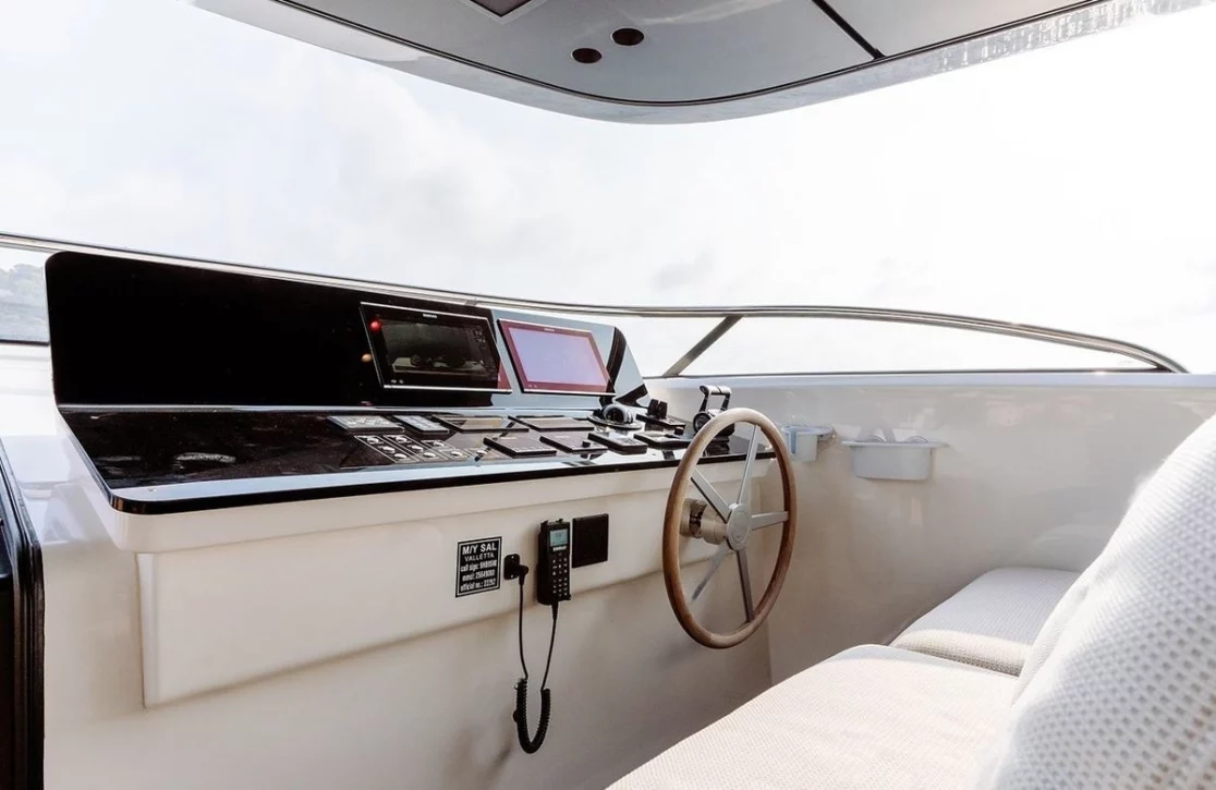 An image of Sal yacht