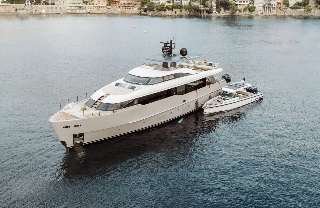 An image of Sal yacht