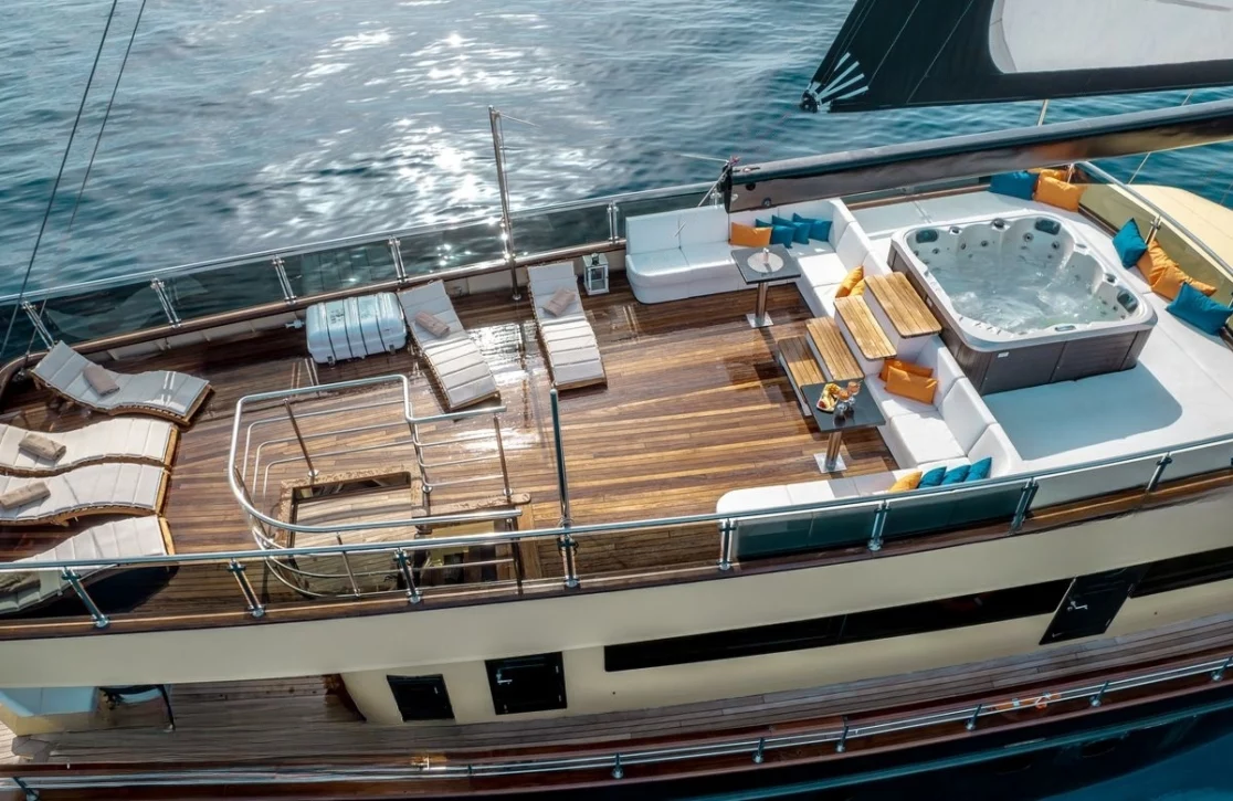 An image of Santa Clara yacht