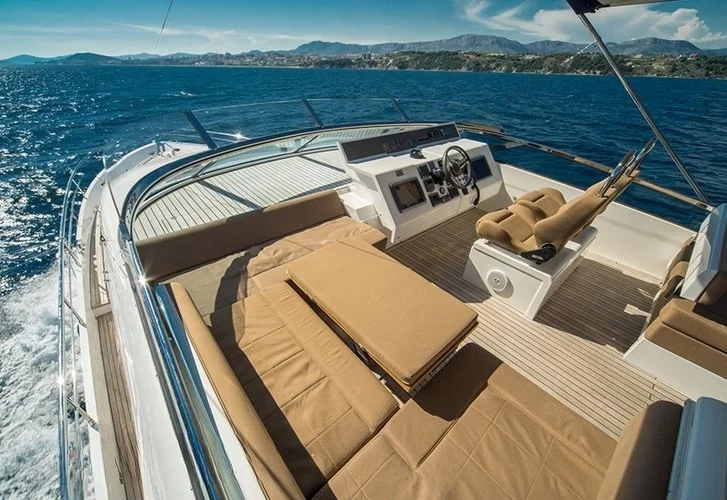 An image of Schatzi yacht