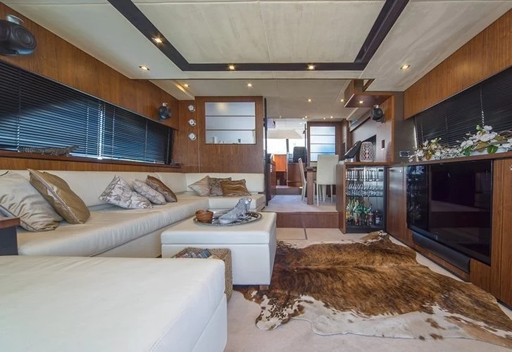 An image of Schatzi yacht