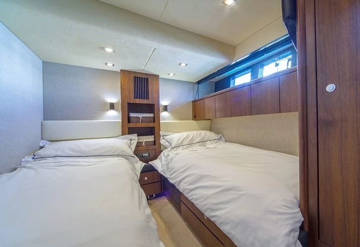 An image of Schatzi yacht