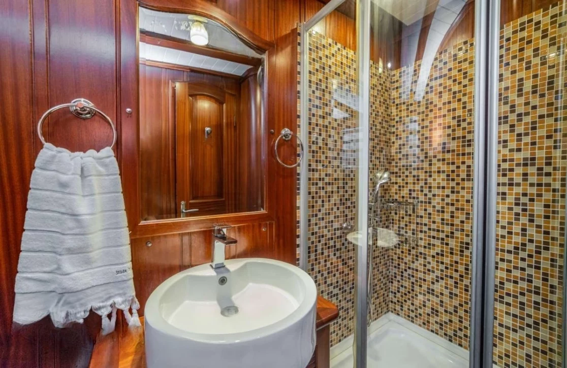 An image of Sema Tuana yacht