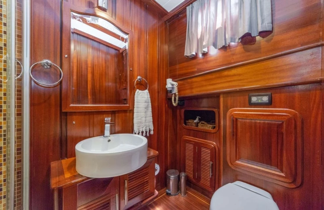 An image of Sema Tuana yacht