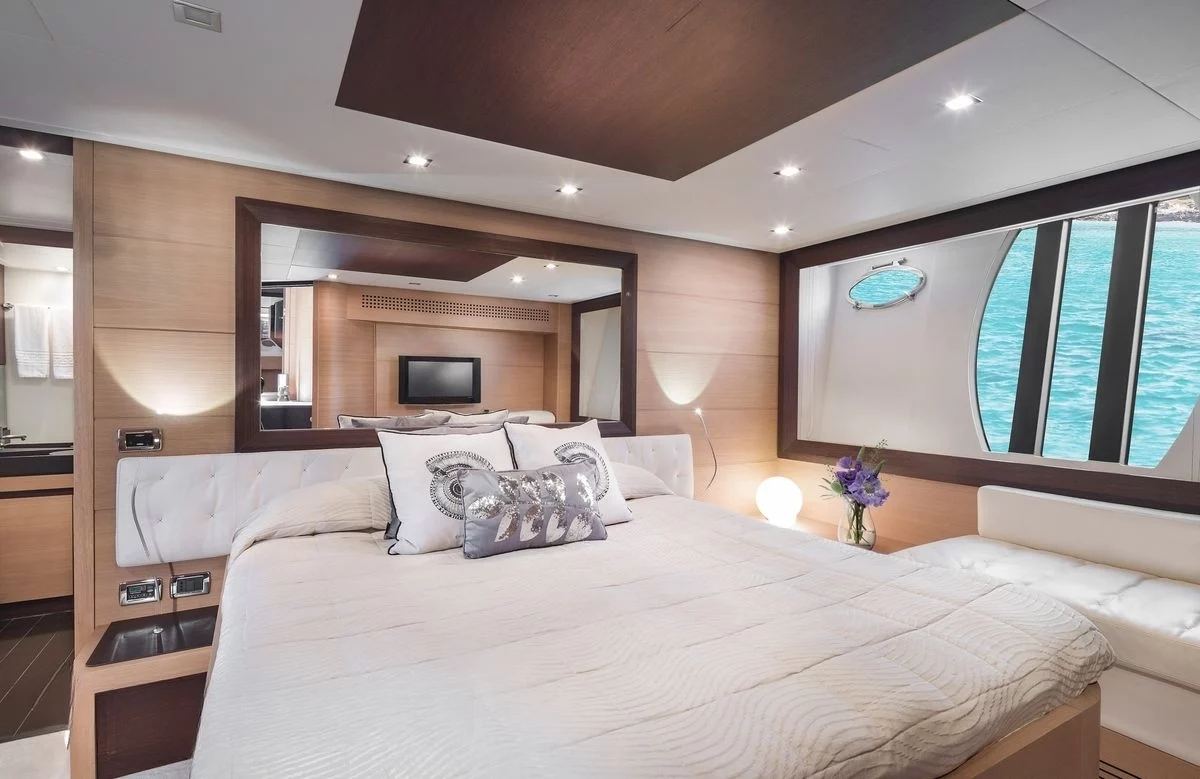 A preview of interior Bedroom cabin