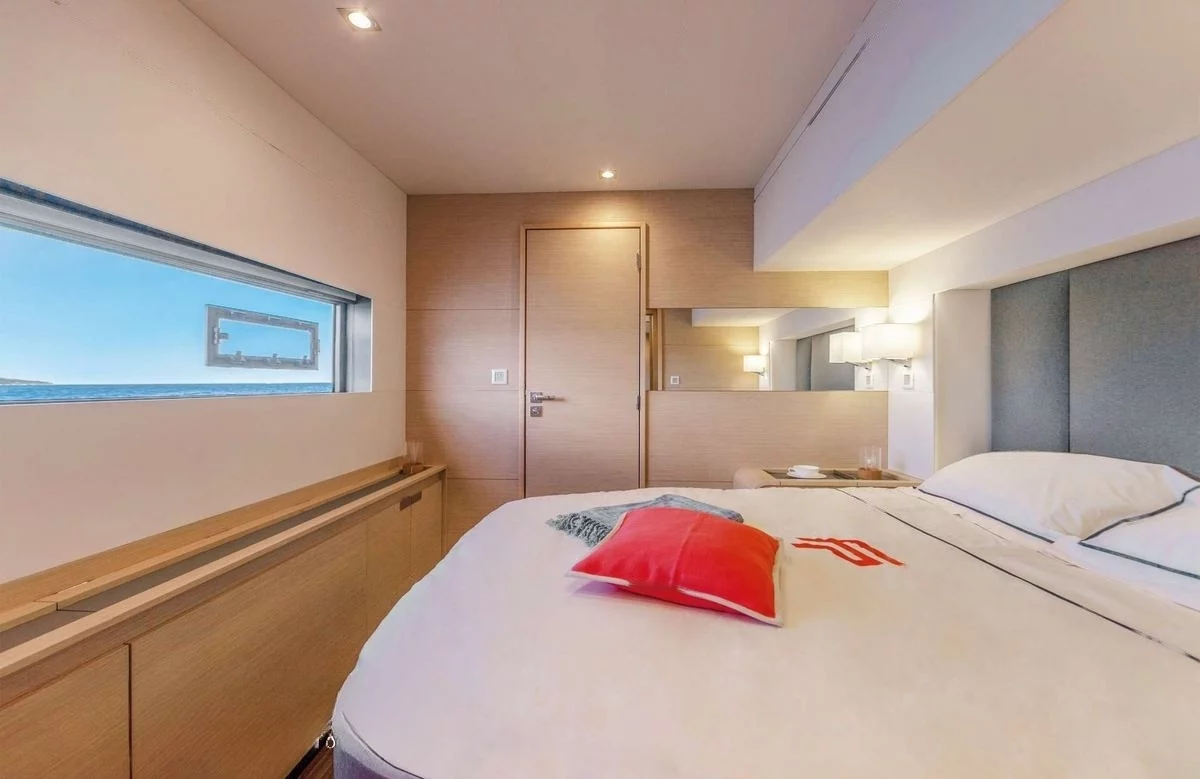 A preview of interior Bedroom cabin