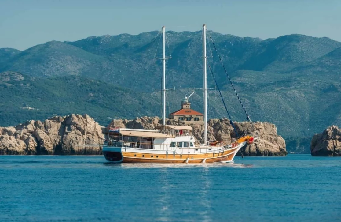 An image of Sirena yacht
