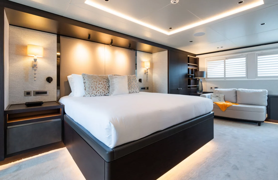 An image of Emerald yacht