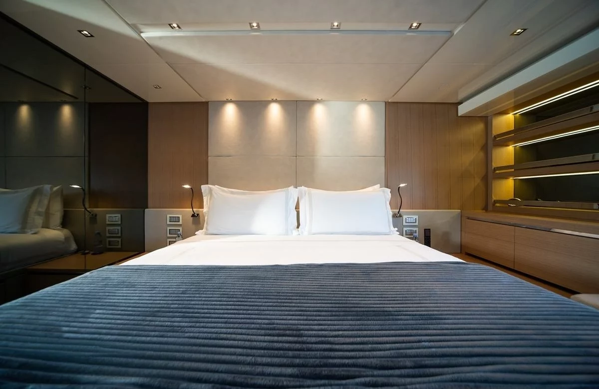A preview of interior Bedroom cabin