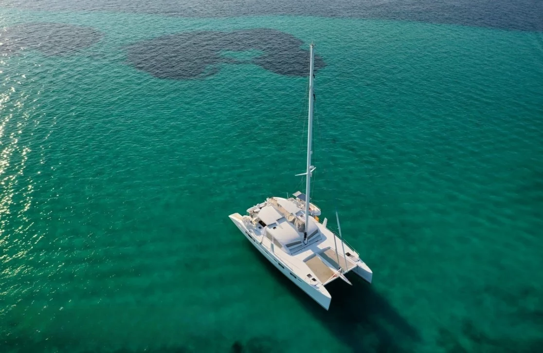 An image of Stadium yacht