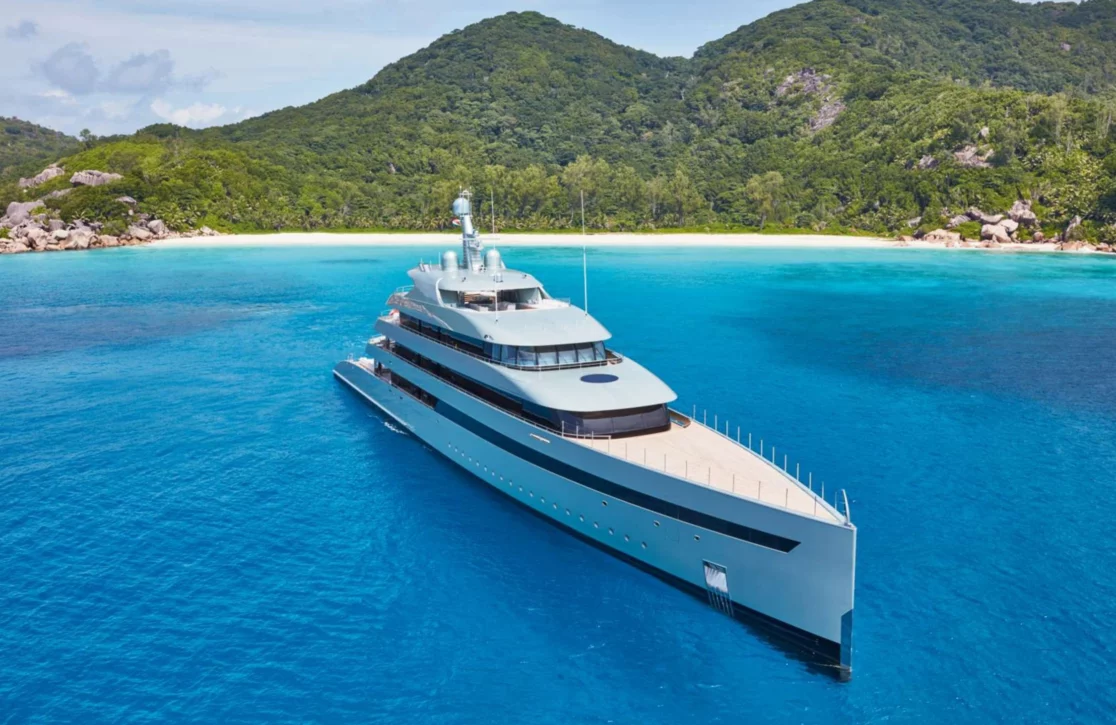 An image of Savannah yacht