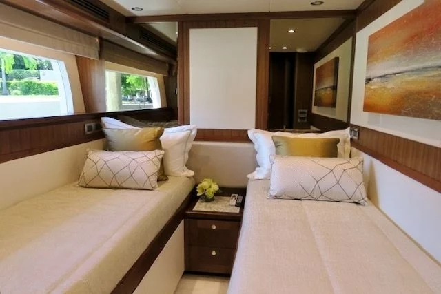 An image of Summer Breeze yacht