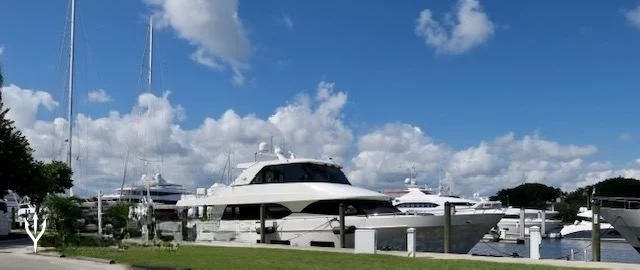 An image of Summer Breeze yacht