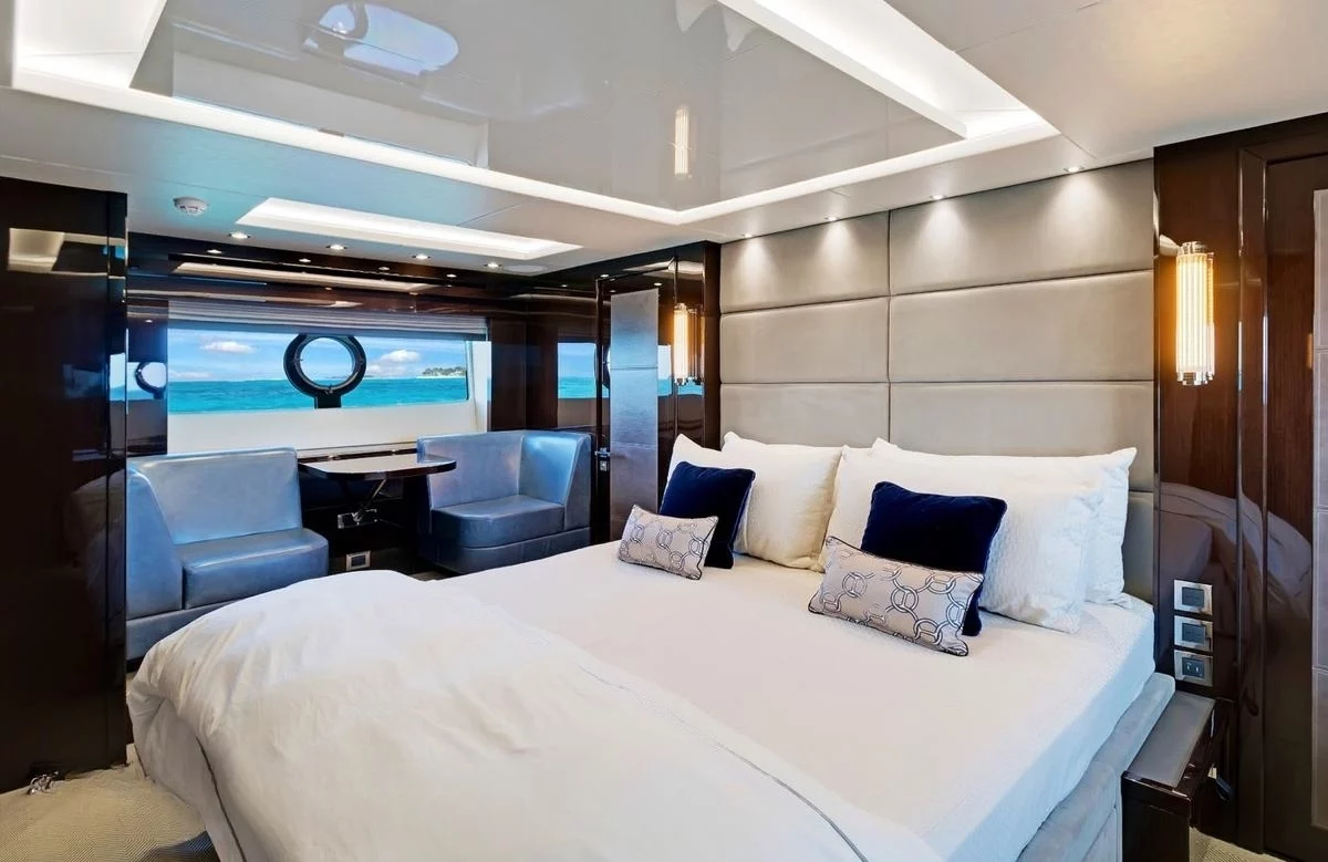 A preview of interior Bedroom cabin