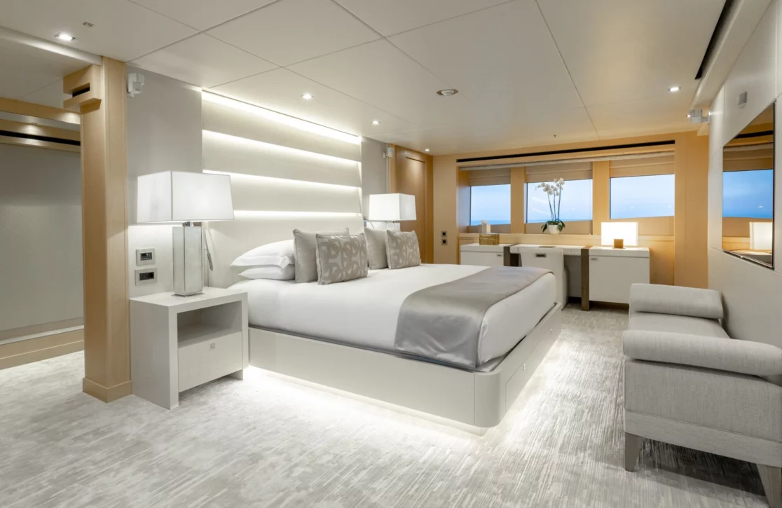 An image of Arados yacht