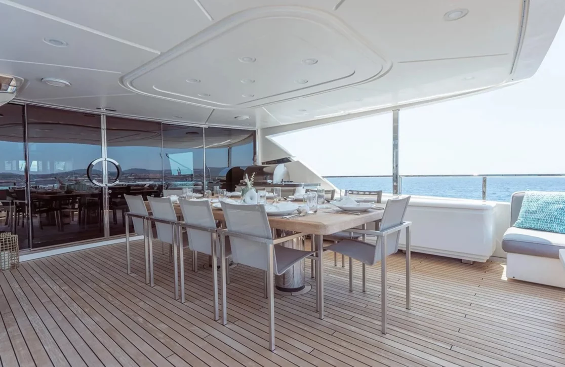 An image of Away yacht