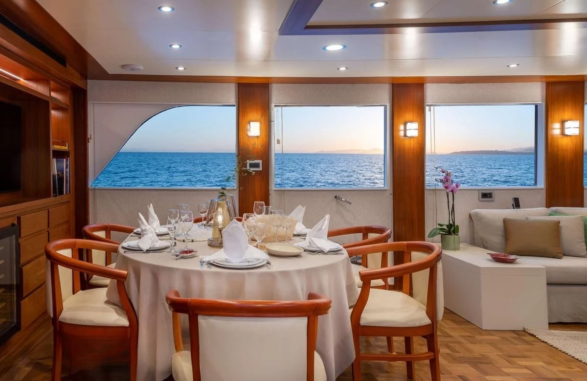 A preview of interior Dining